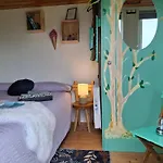 Wooly Huts بيت خشبي *