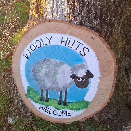 אכסניה Wooly Huts *